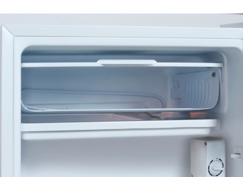 Холодильник Hyundai CO1003 1-нокамерн. белый (однокамерный)